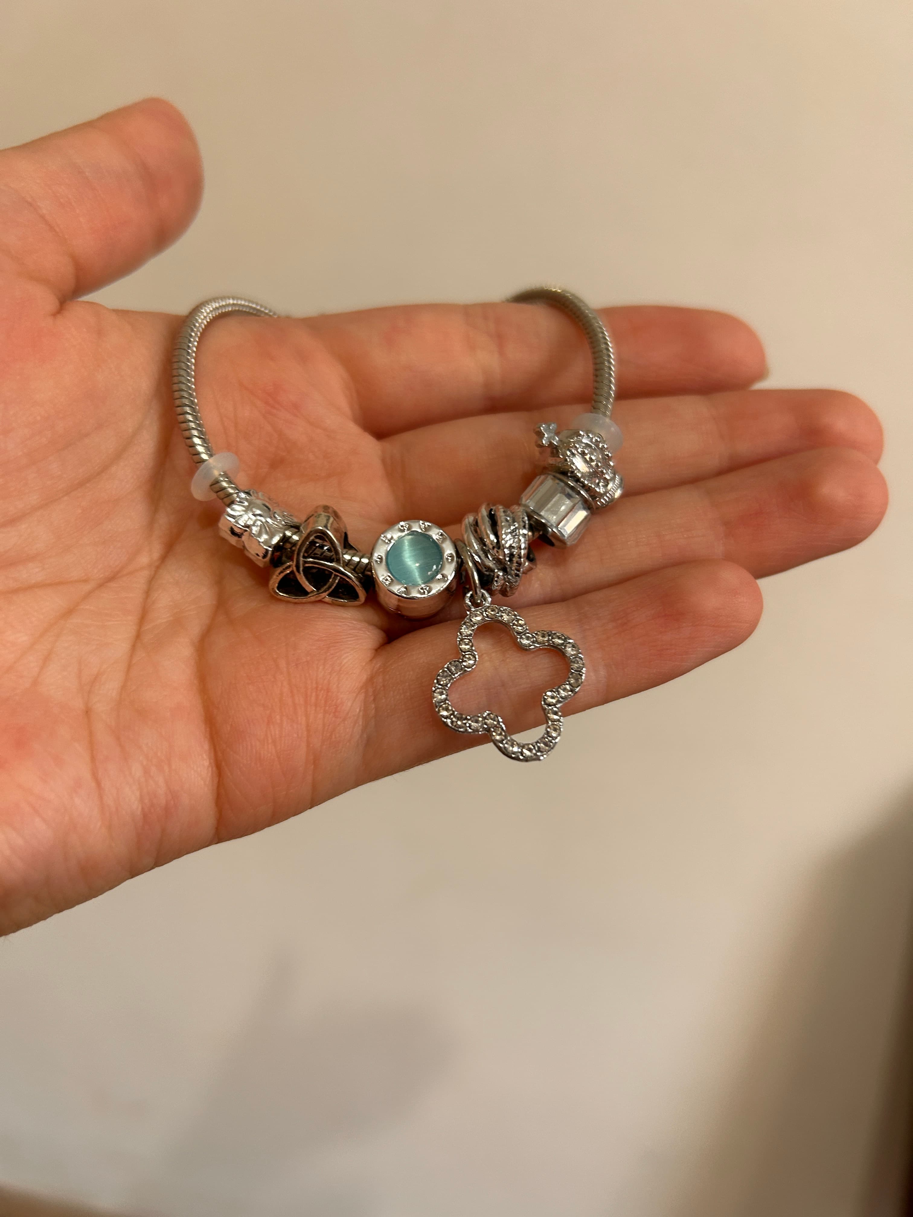 pulseras pandora charms de Soluna
